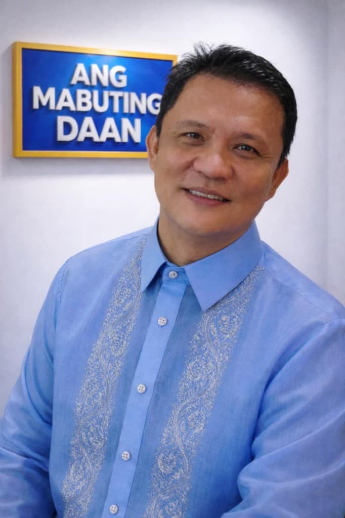 Bro. Willy Santiago, Bible study host for Ang Mabuting Daan Worldwide Bible Study